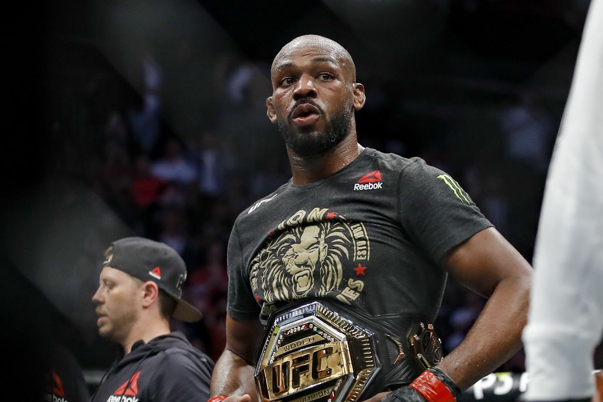 Jon jones alex pereira. Джон Джонс. Джон Джонс (боец). Джон Джонс фото. Jonathan Dwight Jones.